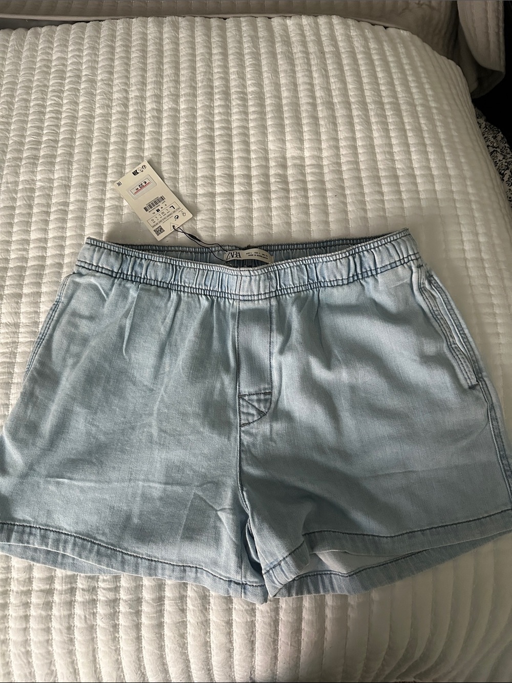 ZARA Pale Blue Elastic Waist Casual Shorts